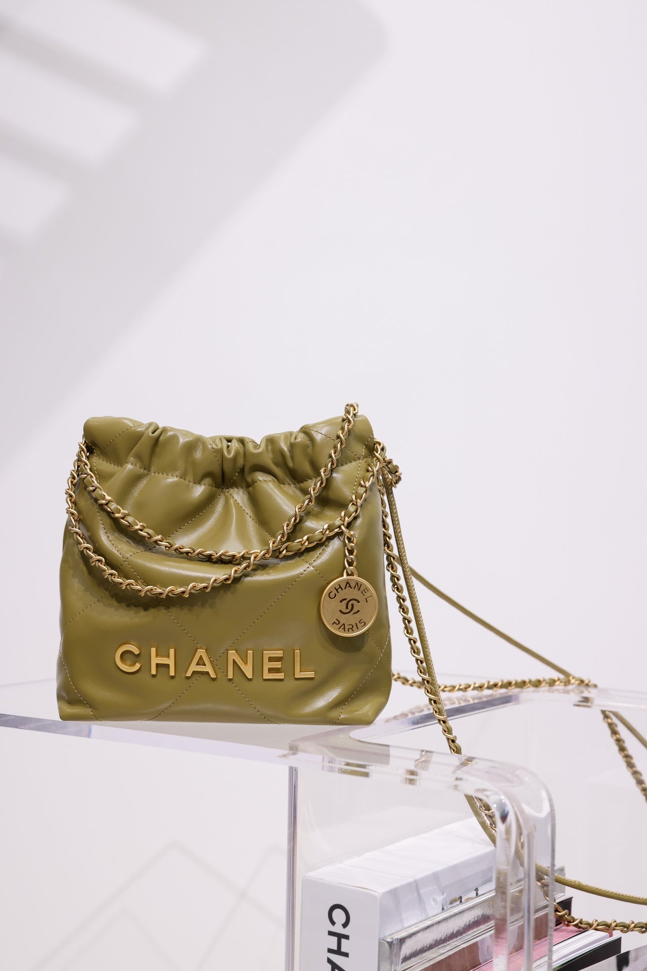 CHANEL HOBO BAG 22 KHAKI LAMBSKIN GOLD HARDWARE 20CM