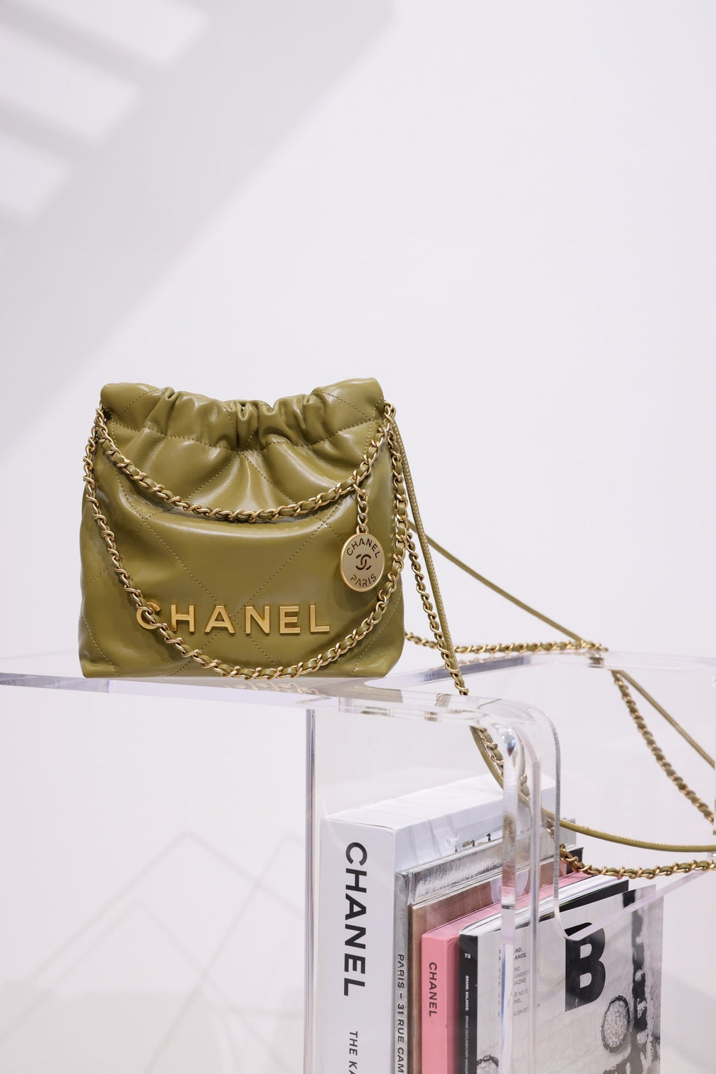 CHANEL HOBO BAG 22 KHAKI LAMBSKIN GOLD HARDWARE 20CM