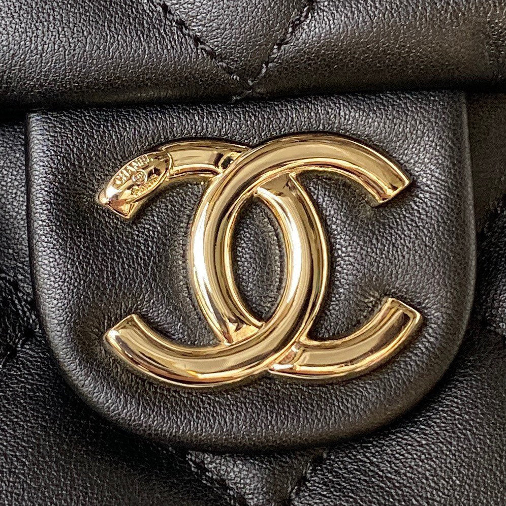 CHANEL LARGE HOBO 37CM BLACK LAMBSKIN GOLD HARDWARE
