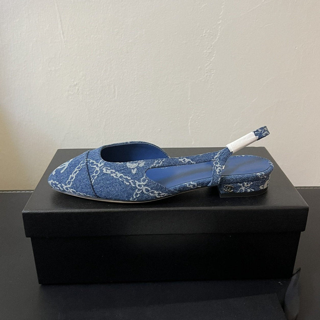 CHANEL slingbacks blue denim