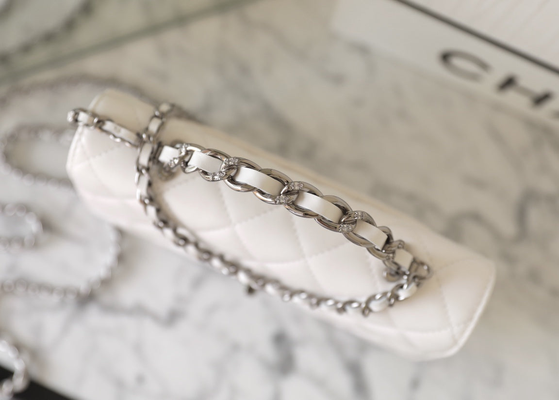CHANEL WOC 19 WHITE LAMBSKIN SILVER HARDWARE