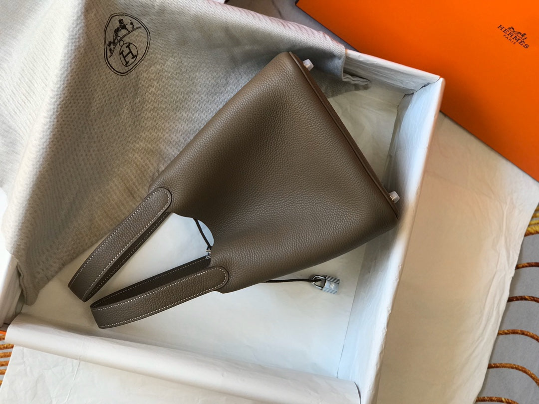 HERMES picotin lock 22 brown togo shw