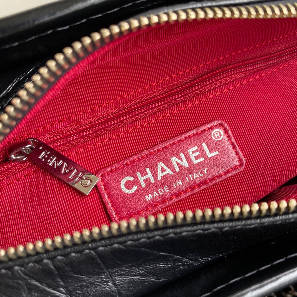 CHANEL GABRIELLE MINI 20 HOBO BAG IN BLACK CALFSKIN