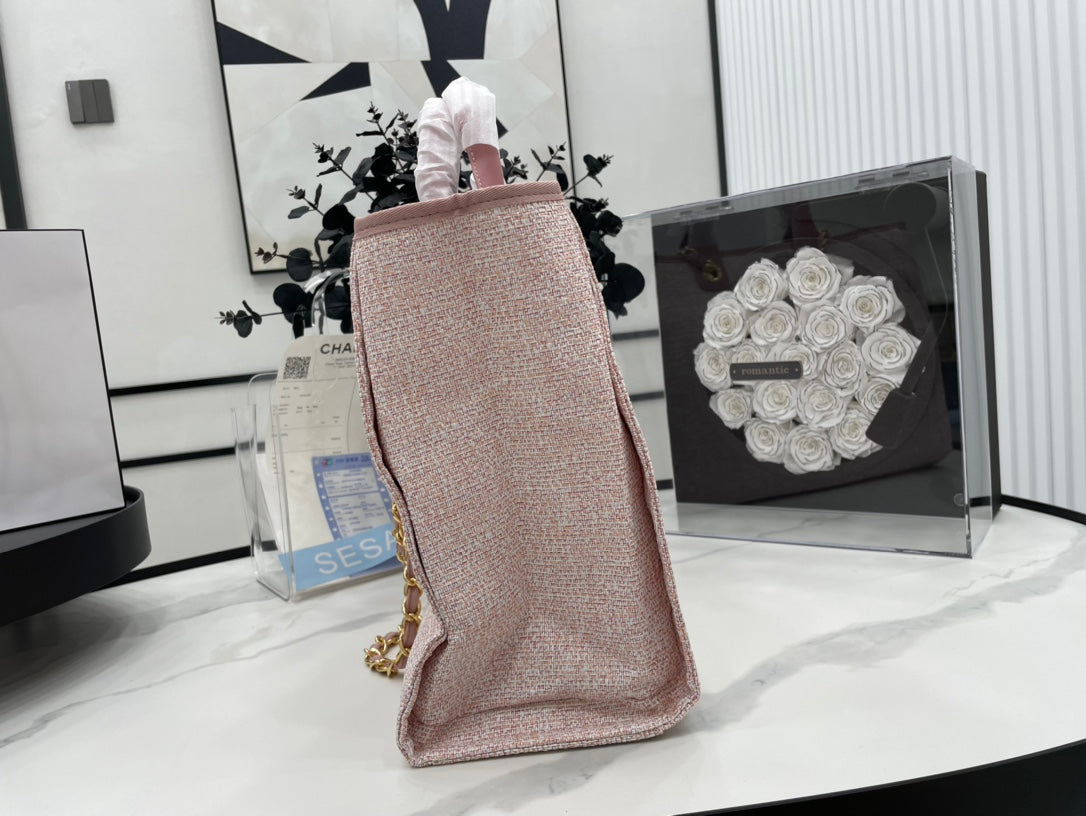 CHANEL DEAUVILLE LARGE 38 TOTE BAG IN LIGHT PINK CANVAS GOLD HARDWARE