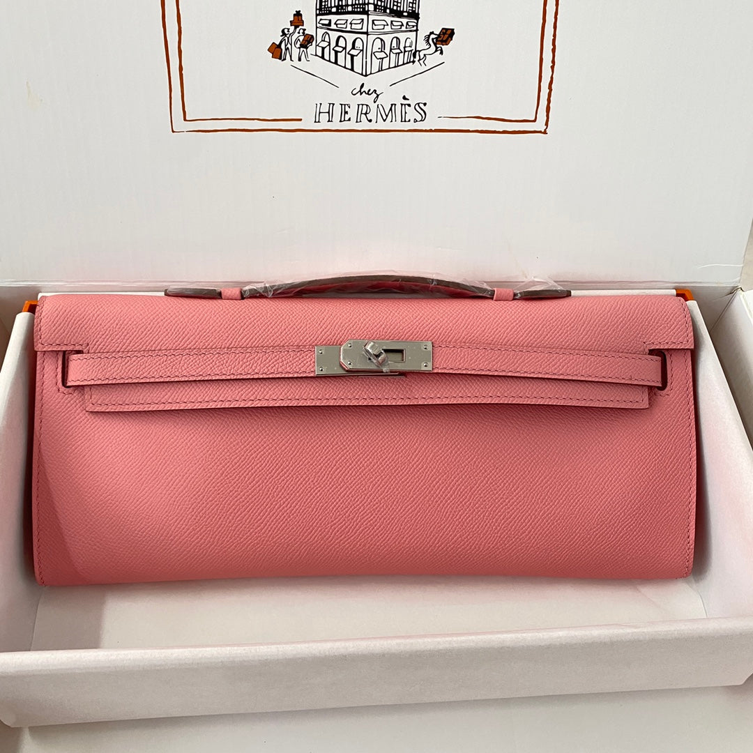 HERMES KELLY CUT 31 IN SALMON PINK CALFSKIN WITH SILVER HARDWARE