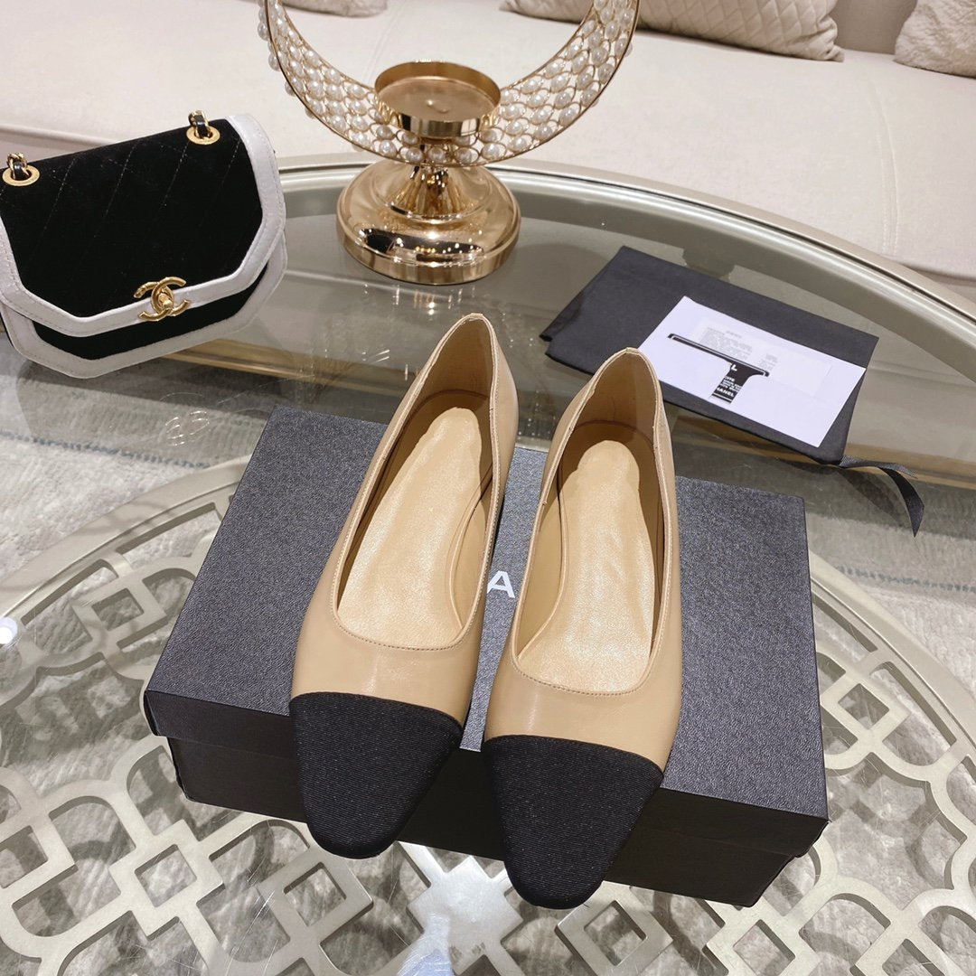 CHANEL pump 2.5 beige black lambskin