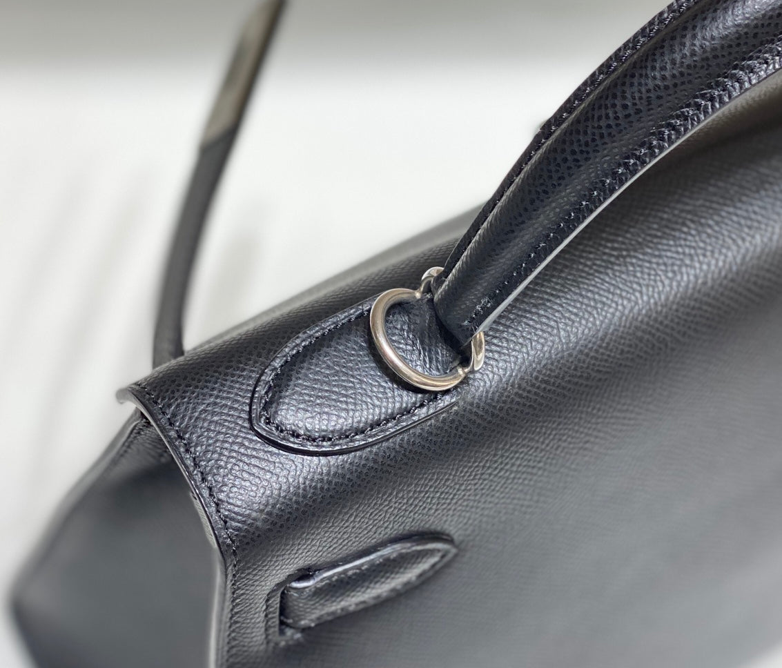 HERMES KELLY 28CM IN NOIR EPSOM CALFSKIN SILVER HARDWARE