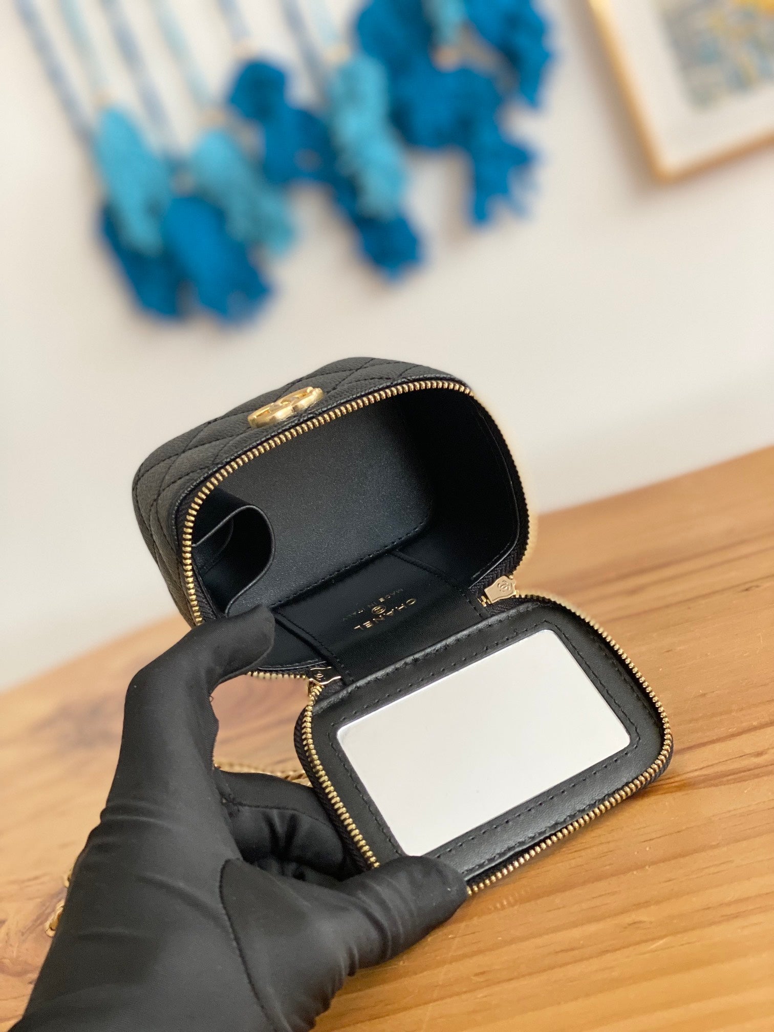 CHANEL MINI 10 VANITY IN BLACK CALFSKIN GOLD HARDWARE