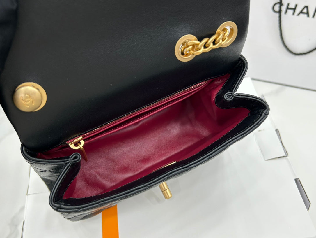 CHANEL SMALL 17 FLAP BAG IN BLACK CALFSKIN GOLD HARDWARE