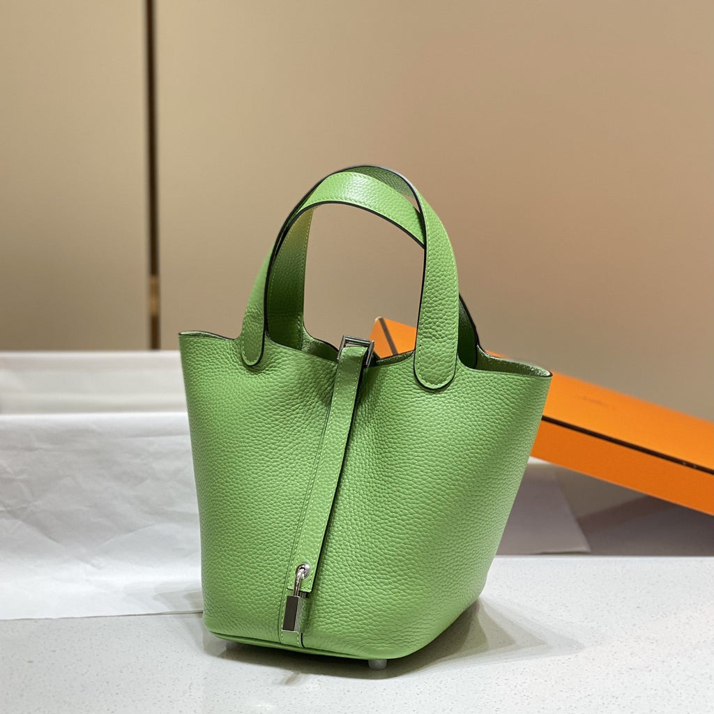 HERMES picotin lock 18 green togo shw