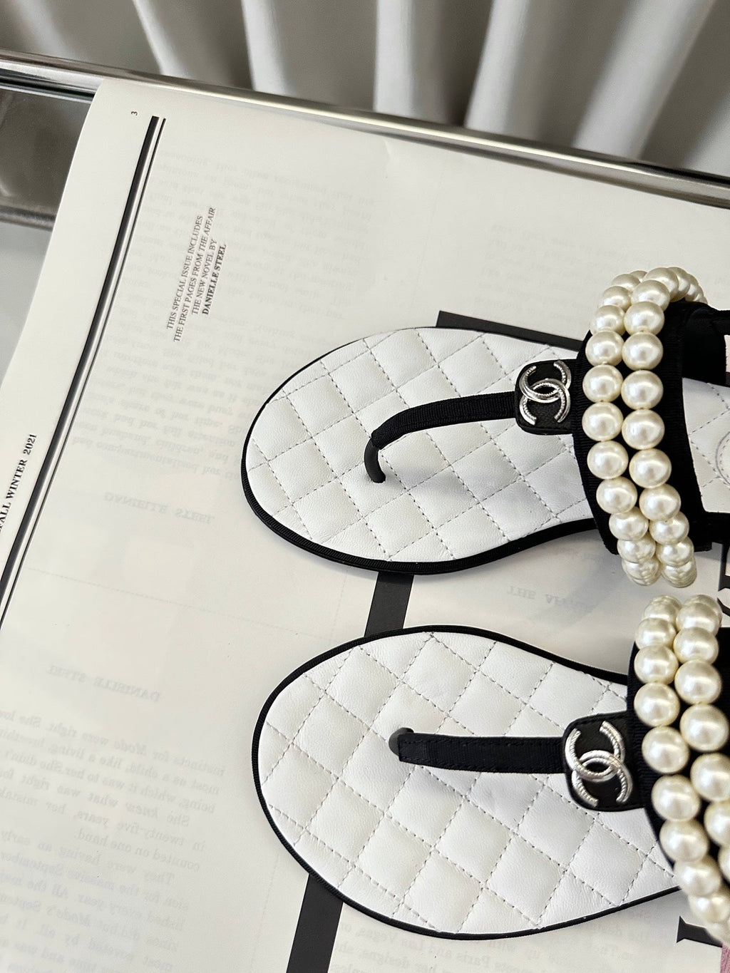 CHANEL CLASSIC THONG SANDALS PEARL CHAIN IN WHITE LAMBSKIN