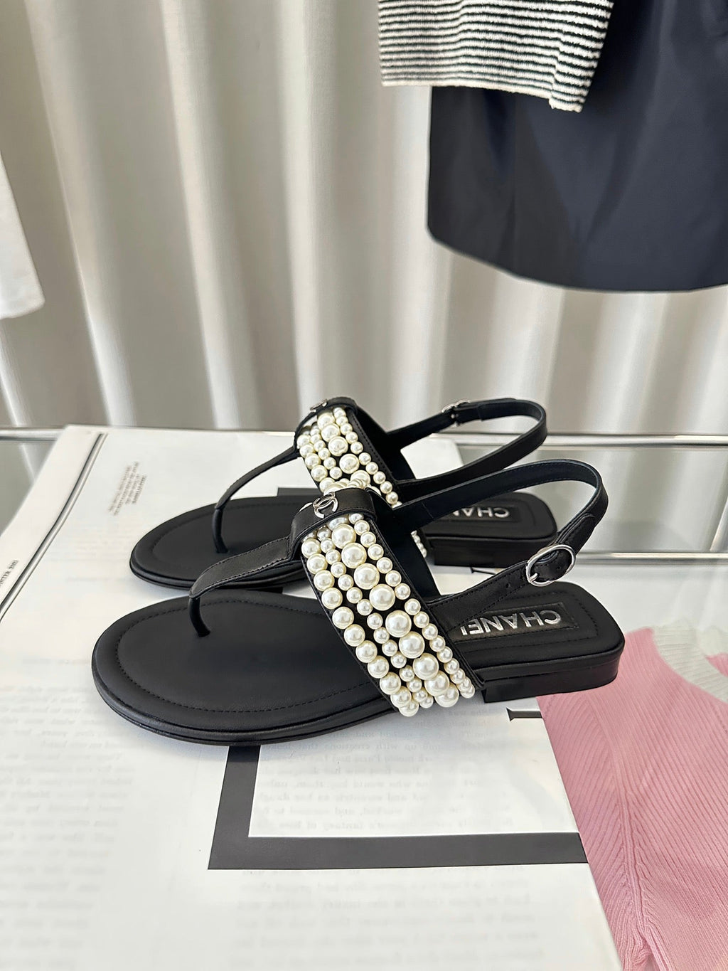 CHANEL CLASSIC THONG SANDALS PEARL CHAIN IN BLACK LAMBSKIN