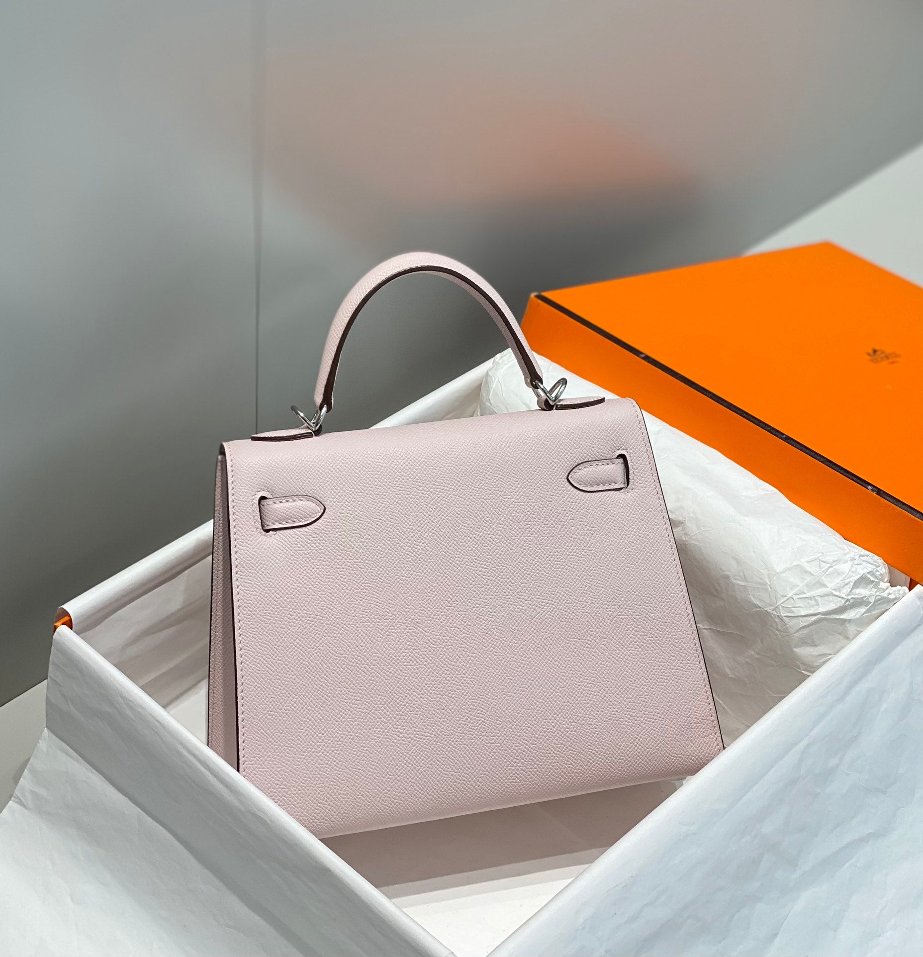 HERMES KELLY 25CM IN EPSOM MAUVE SWIFT CALFSKIN SILVER HARDWARE