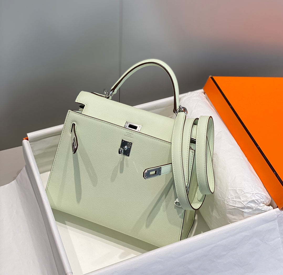HERMES KELLY 25CM IN VERT FIZZ SWIFT CALFSKIN SILVER HARDWARE
