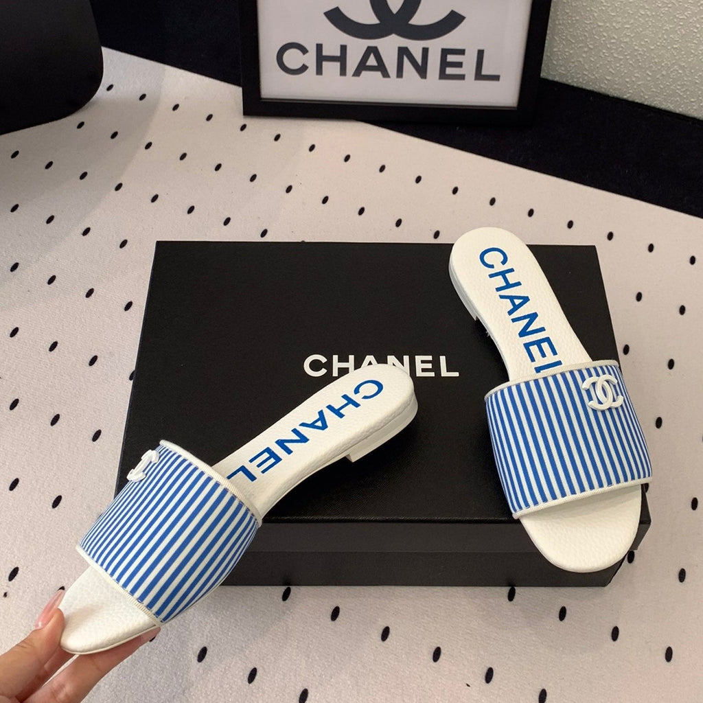 CHANEL MULES blue LAMBSKIN