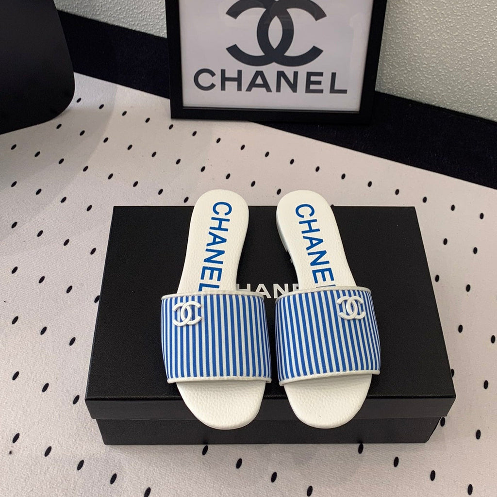CHANEL MULES blue LAMBSKIN