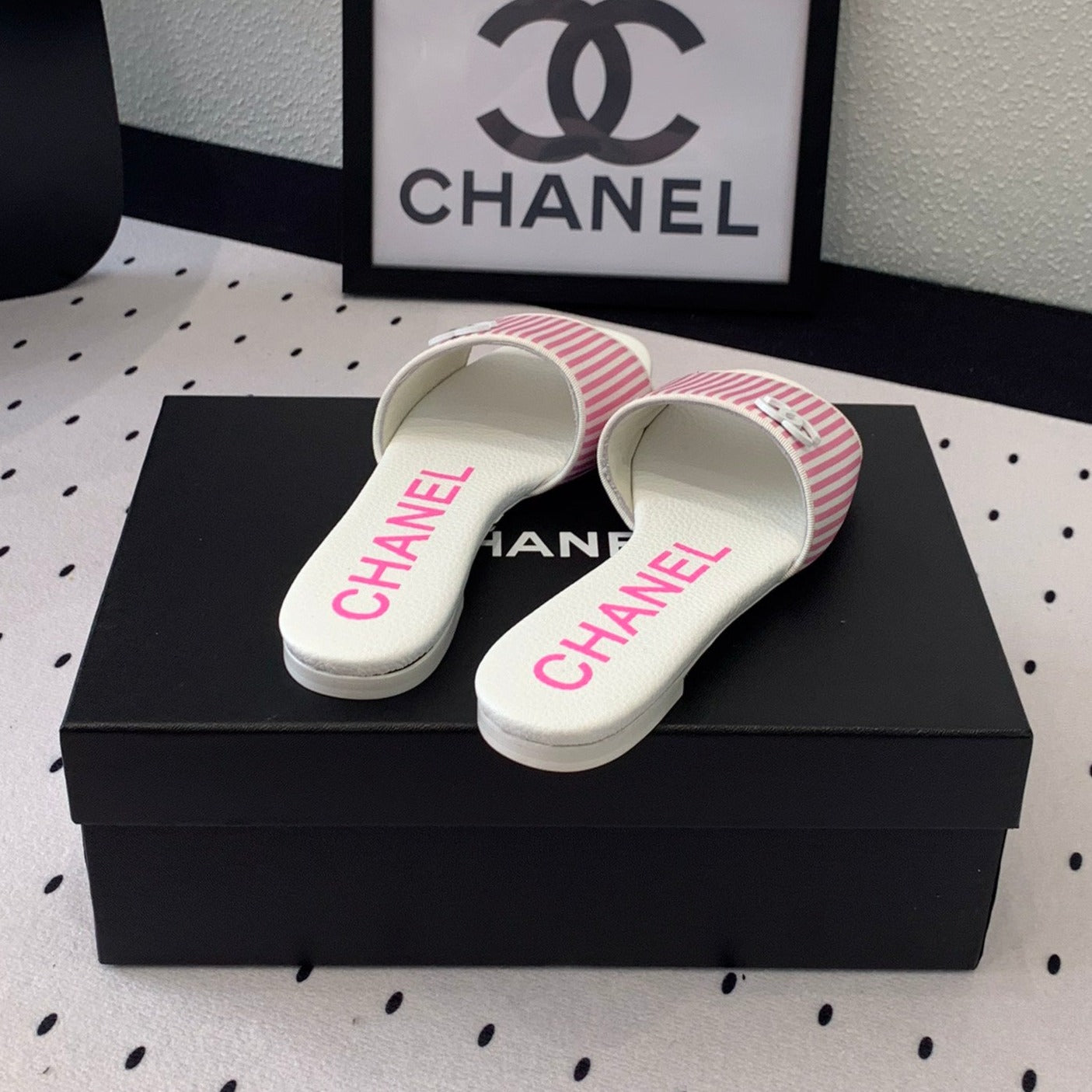 CHANEL MULES pink LAMBSKIN