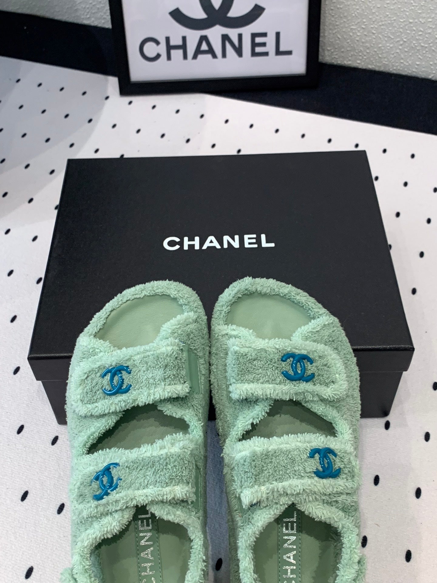 CHANEL DAD SANDALS PLATFORM IN MINT GREEN FUR