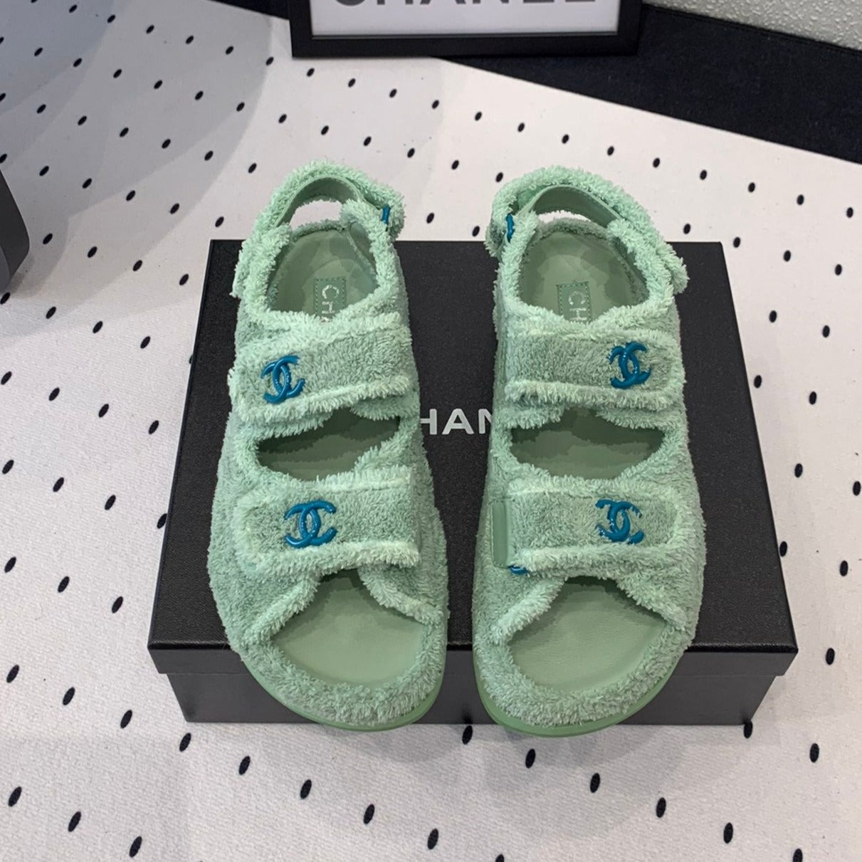 CHANEL DAD SANDALS PLATFORM IN MINT GREEN FUR