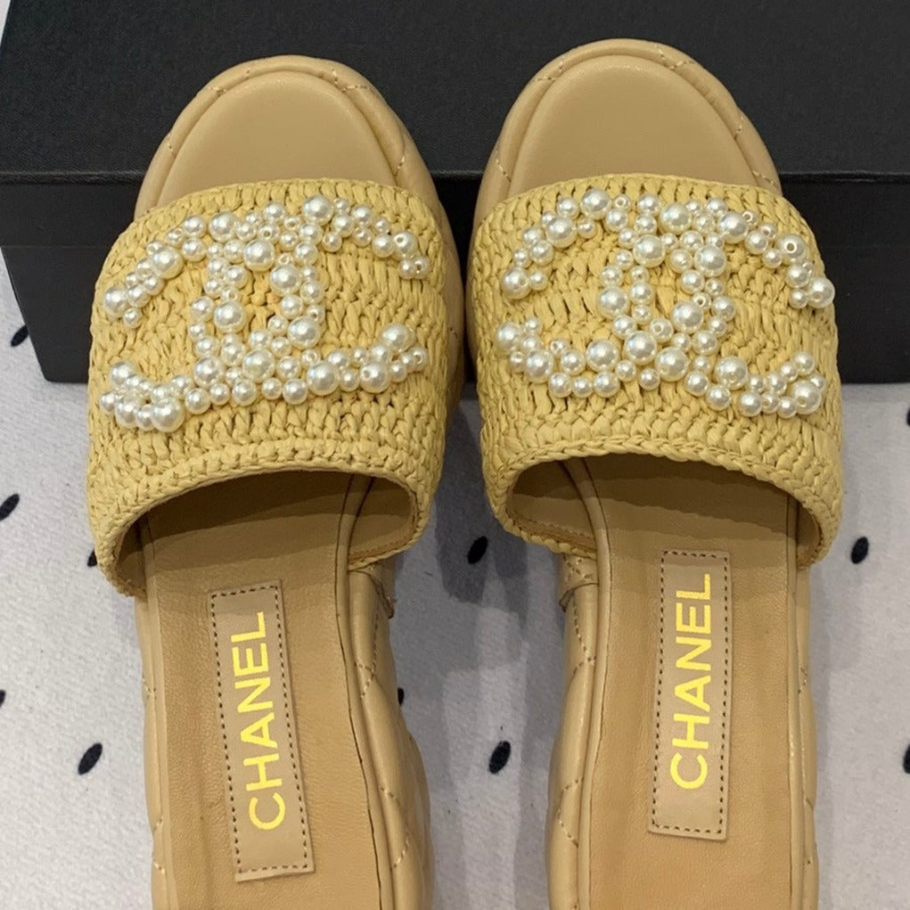 CHANEL Double  pearl platform sandals Sheepskin Fawn Yellow