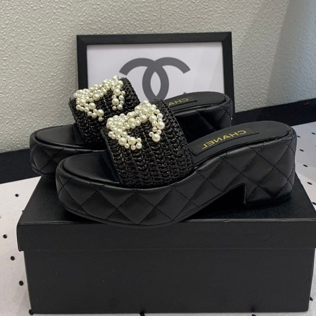 CHANEL Double  pearl platform sandals Sheepskin Black