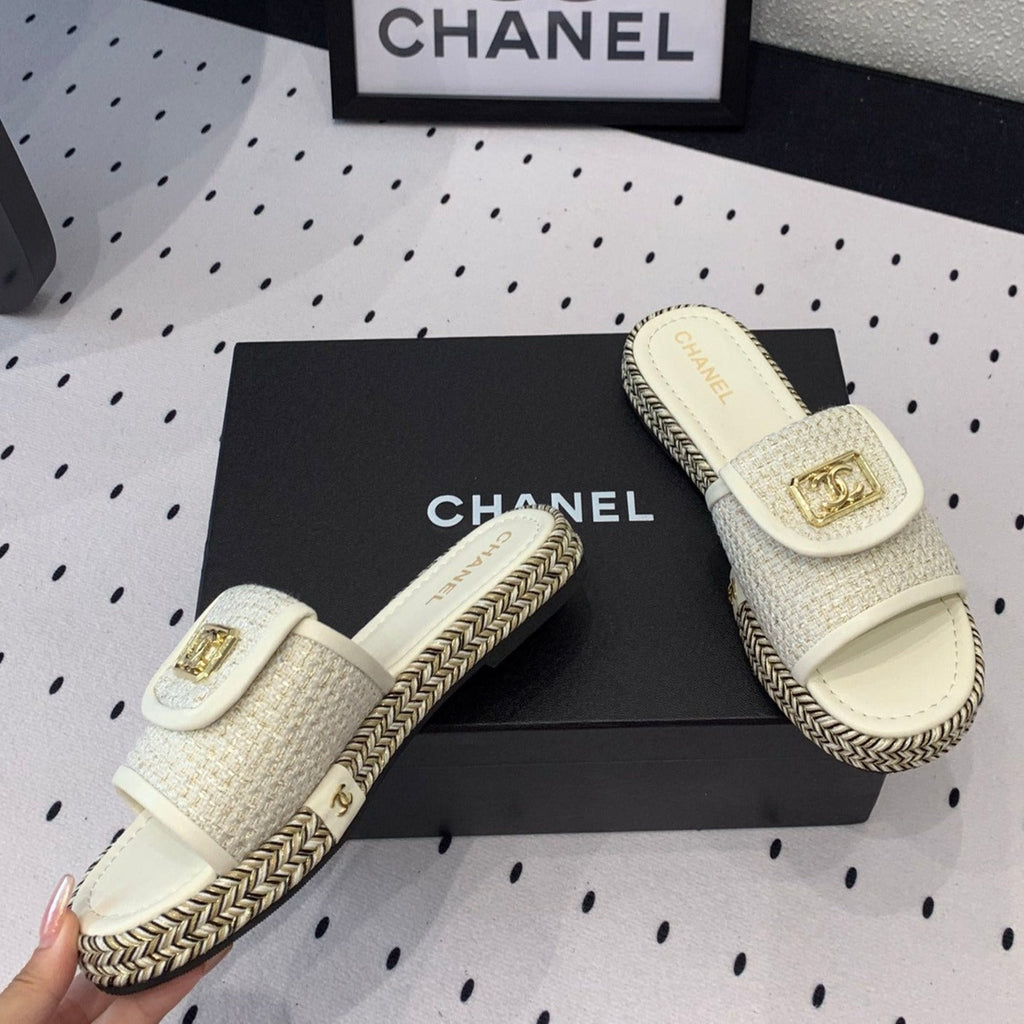 CHANEL Double  Women New Trendy Calfskin Slippers White