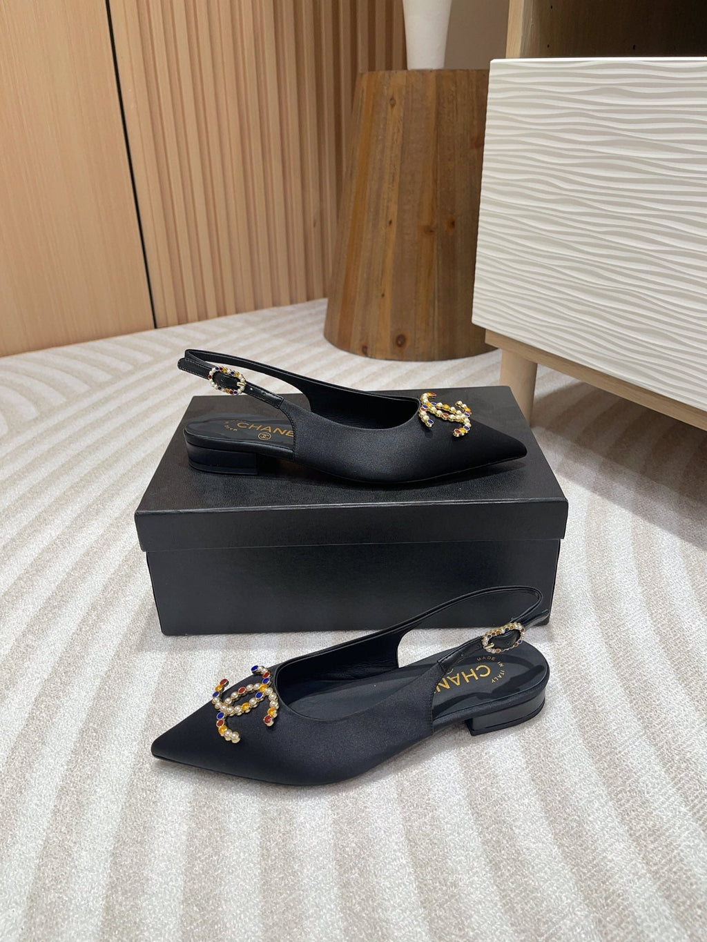 CHANEL SLINGBACKS BLACK SATIN AND LAMBSKIN