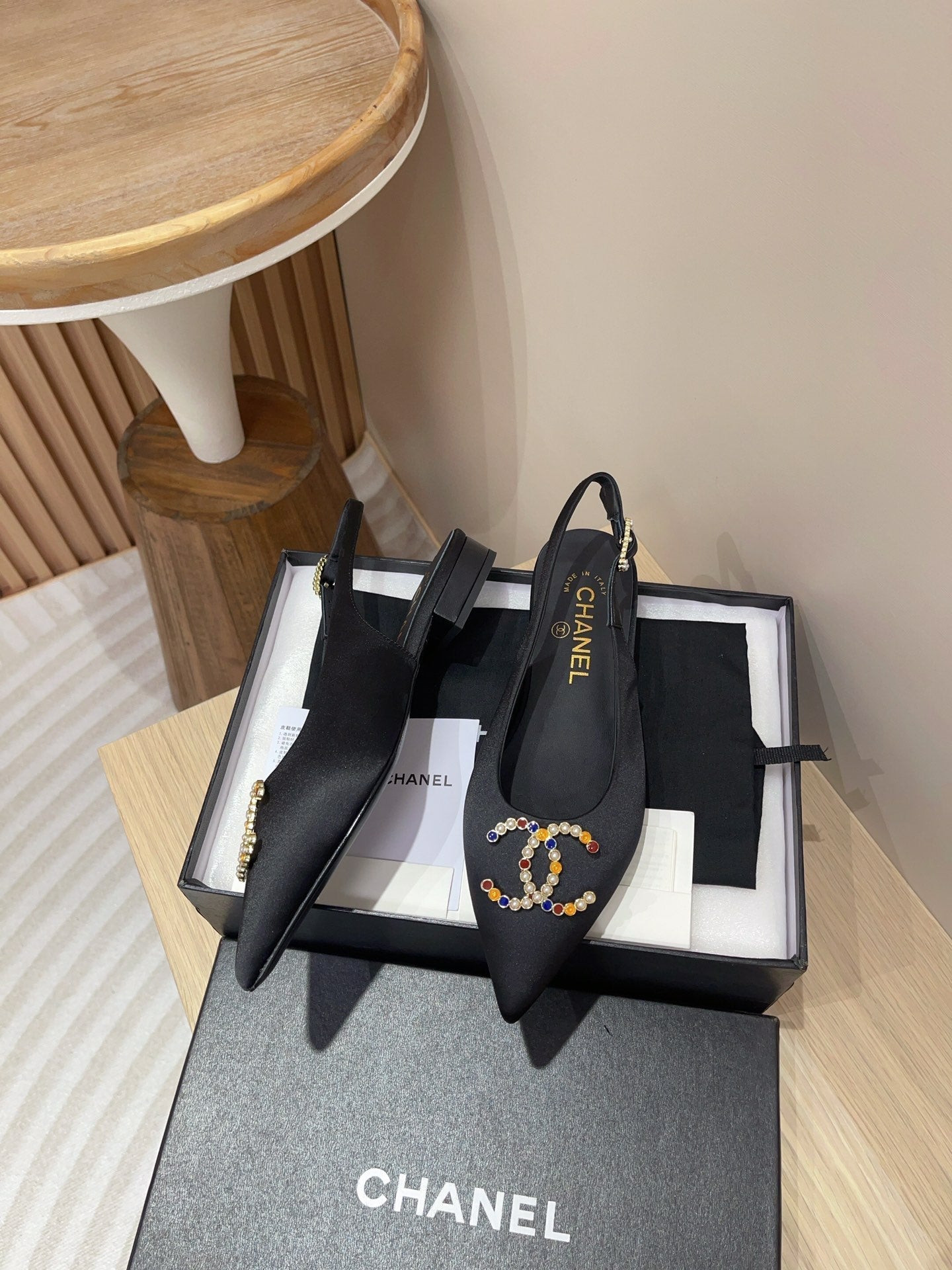 CHANEL SLINGBACKS BLACK SATIN AND LAMBSKIN