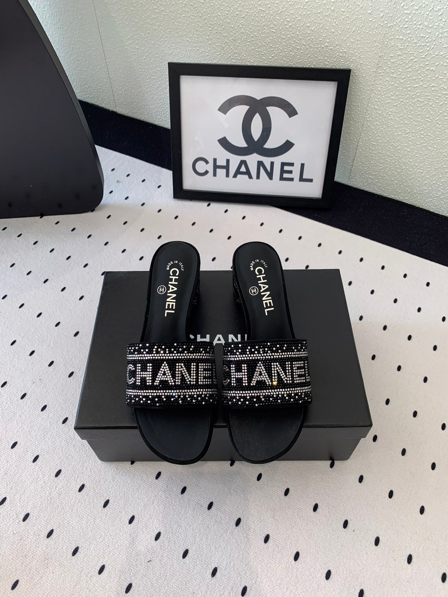 CHANEL RHINESTONE LETTER HIGH HEELS BLACK AND WHITE LAMBSKIN