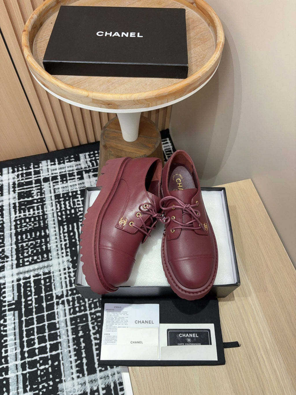 CHANEL OXFORD SHOES IN BURGUNDY RED CALFSKIN