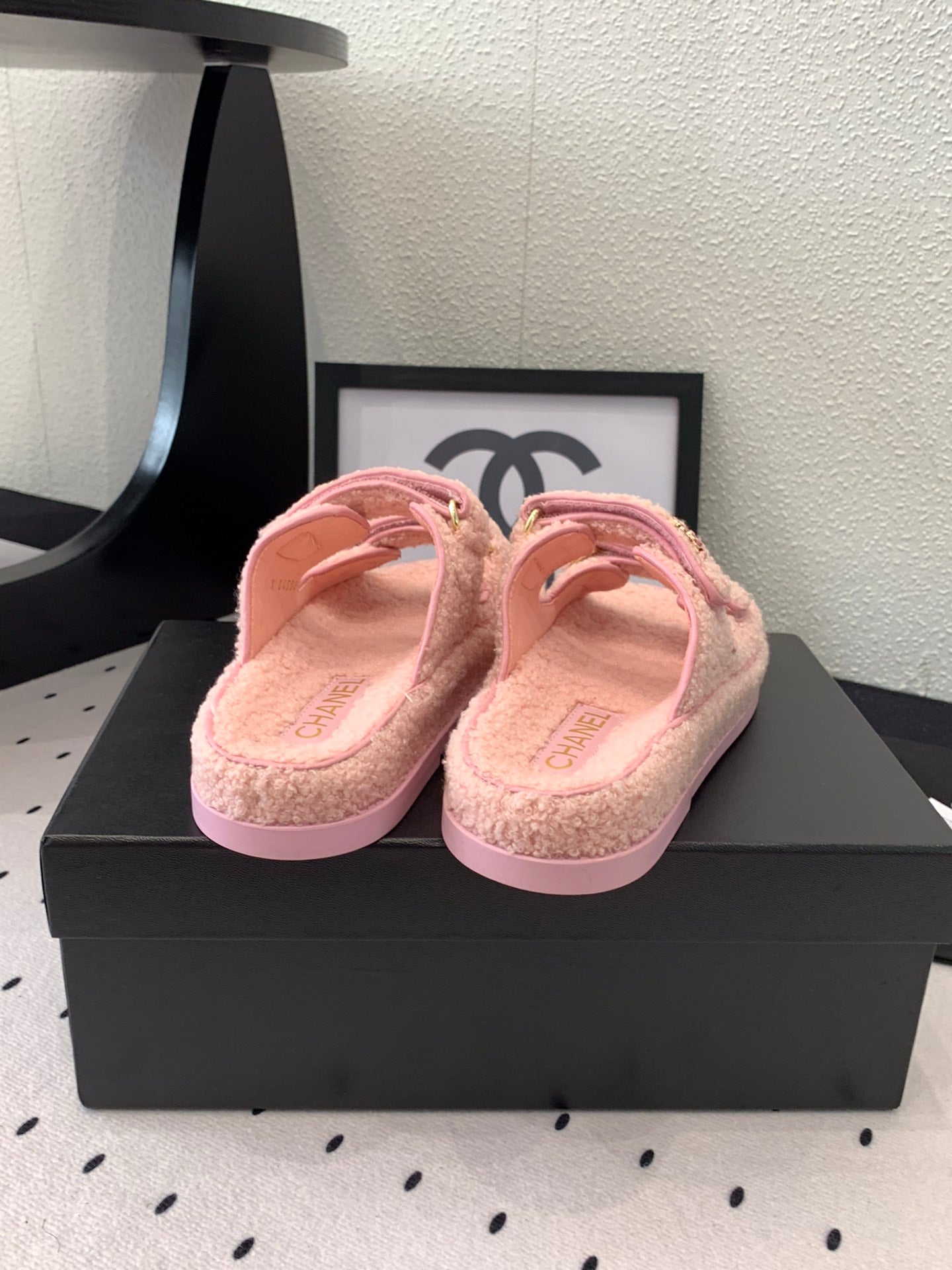 CHANEL DAD SANDAL MULE IN ROSE PINK LAMB FUR