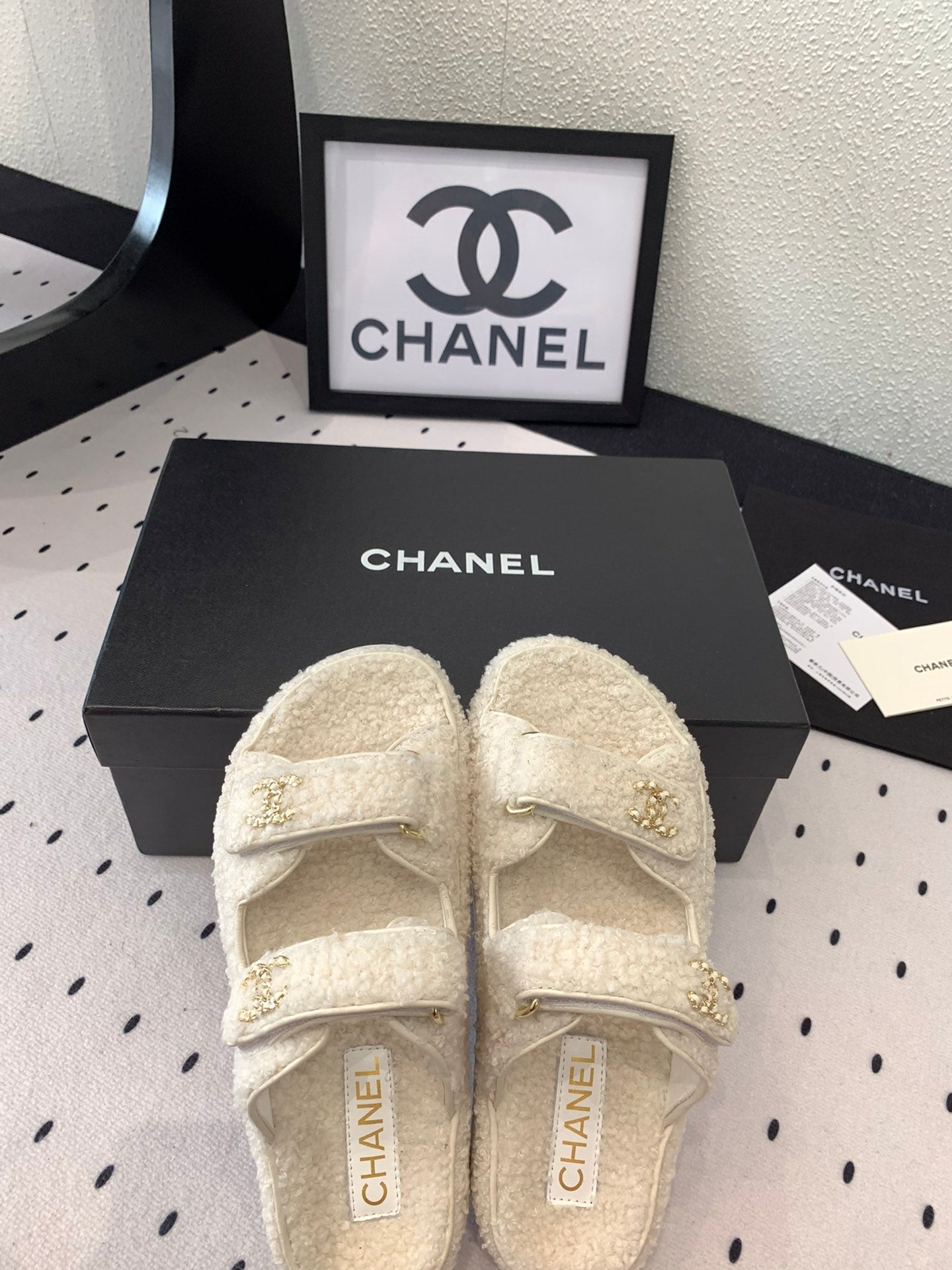 CHANEL DAD SANDAL MULE IN WHITE LAMB FUR