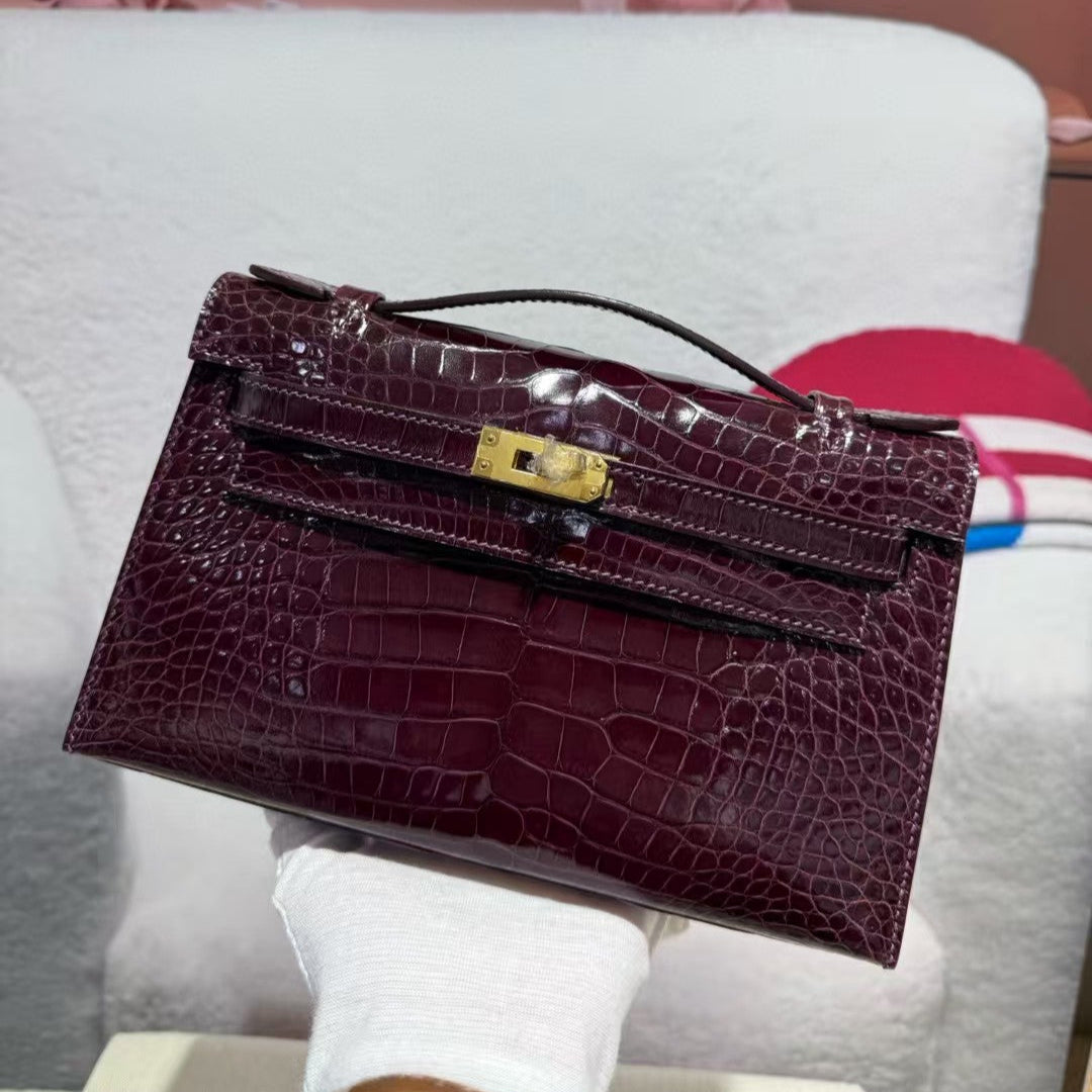 HERMES KELLY MINI 22 BORDEAUX RED AMERICAN ALLIGATOR GOLD BUCKLE