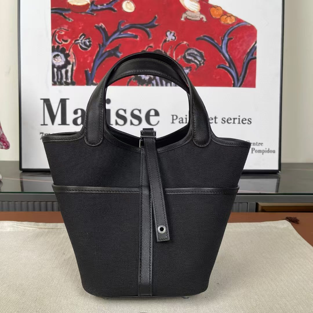 HERMES CARGO PICOTIN BAG 18 IN BLACK TOGO GOLD HARDWARE