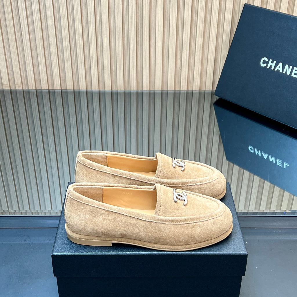 CHANEL 25S TEDDY LOAFER 15MM IN LIGHT BROWN SUEDE SILVER HARDWARE