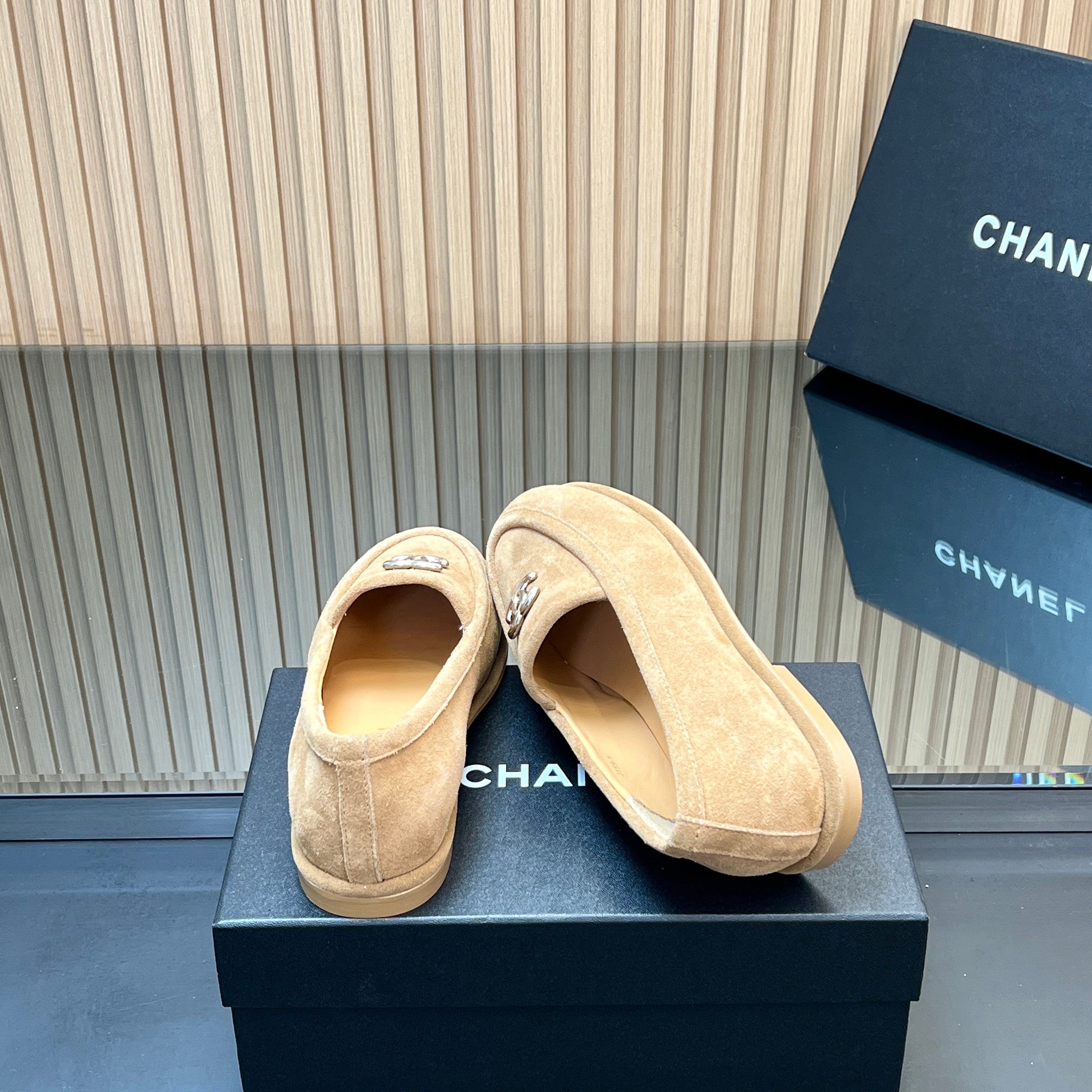 CHANEL 25S TEDDY LOAFER 15MM IN LIGHT BROWN SUEDE SILVER HARDWARE