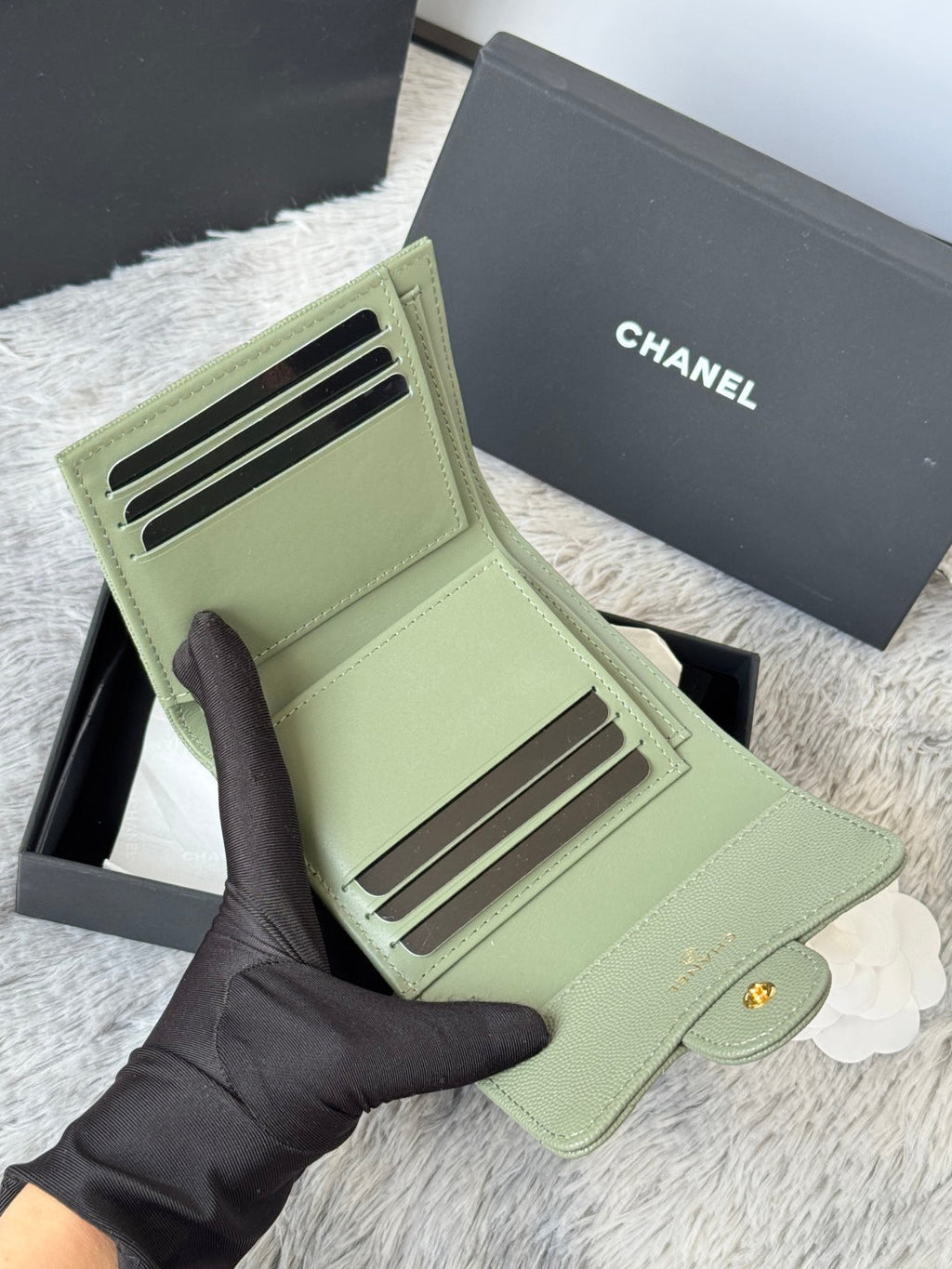CHANEL 25S CF SMALL TRI FOLD WALLET 11 IN MOSS GREEN CAVIAR GOLD HARDWARE