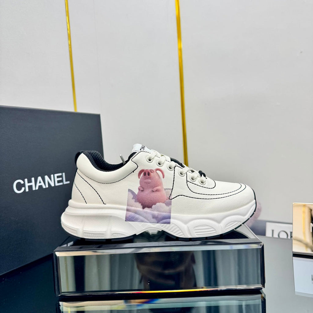 CHANEL TRAINERS SNEAKER IN WHITE CALFSKIN WITH STICKER 238627