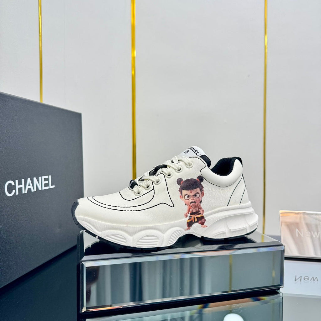 CHANEL TRAINERS SNEAKER IN WHITE CALFSKIN WITH STICKER 238629