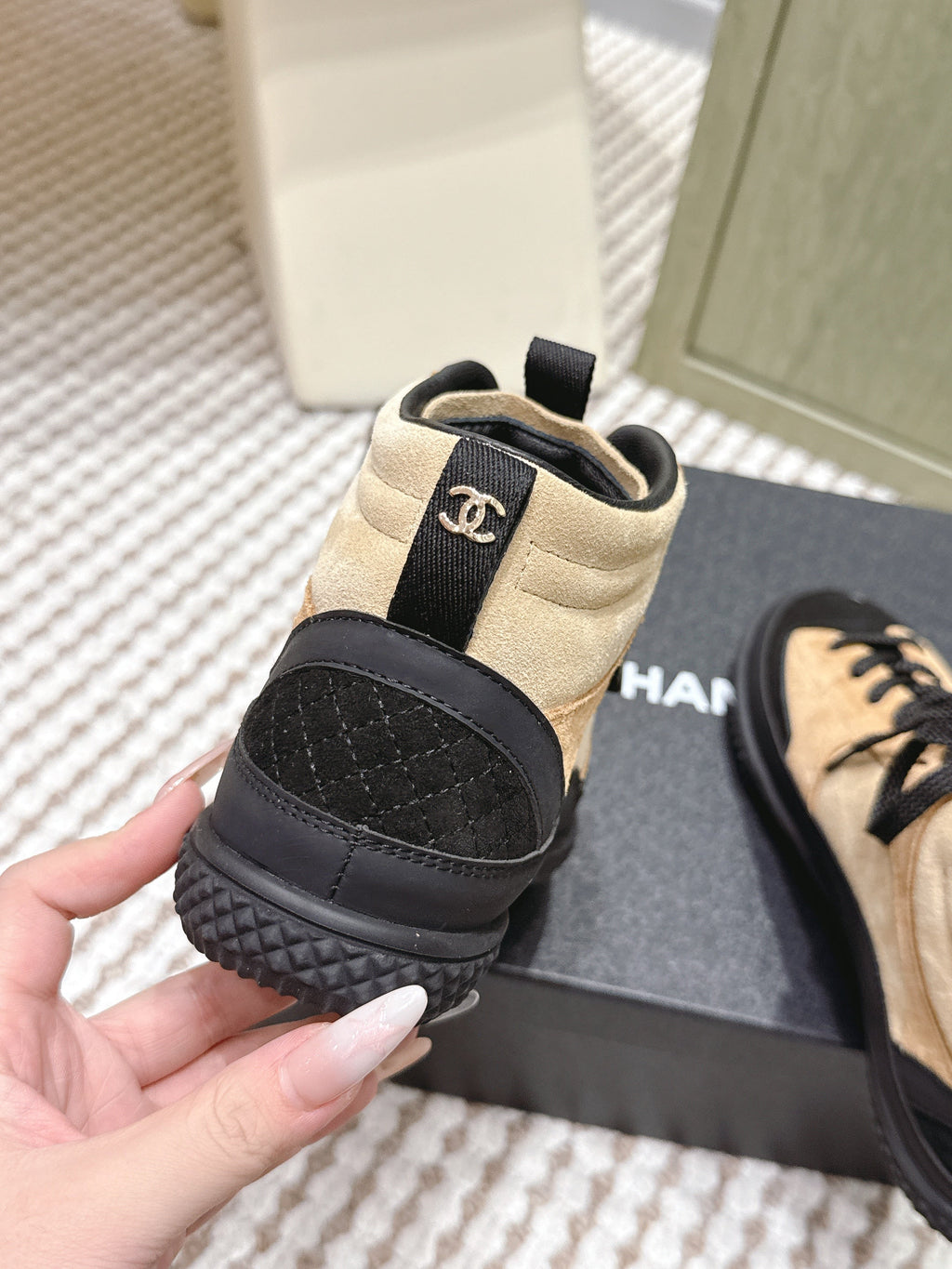 CHANEL 25S HIGH-TOP SNEAKERS IN BLACK AND BROWN CALFSKIN AND SUEDE