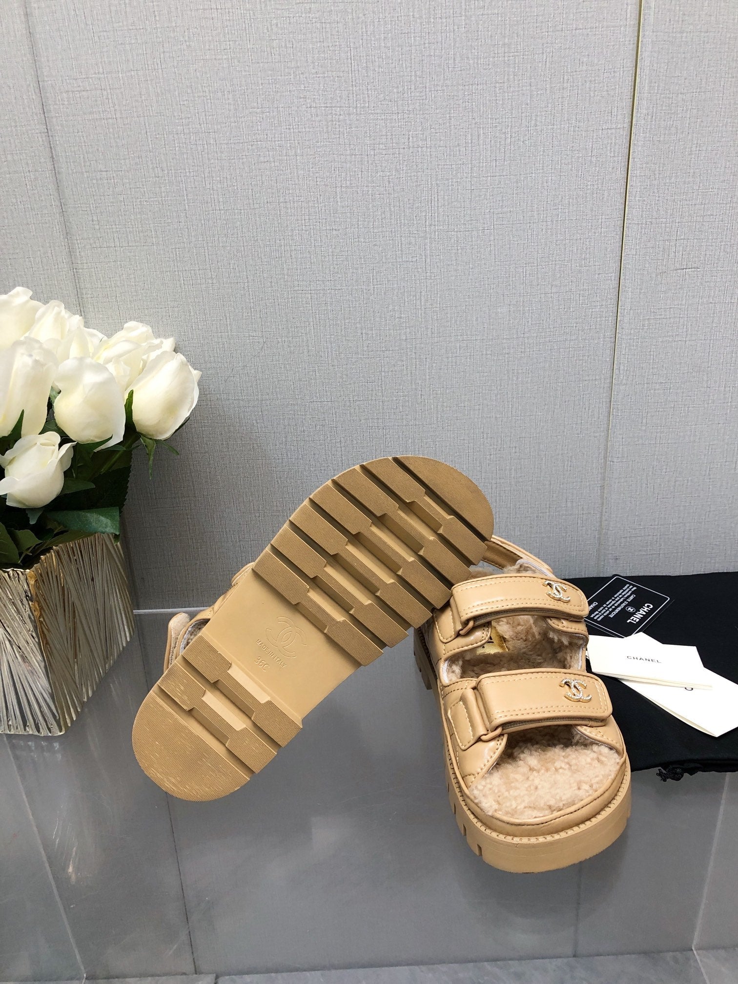 CHANEL DAD SANDAL YELLOW CREAM LAMBSKIN