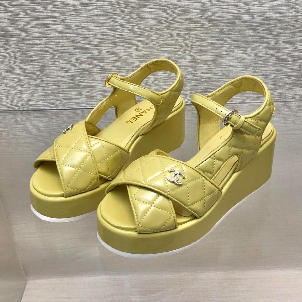 CHANEL WEDGE SANDALS IN YELLOW CREAM CALFSKIN