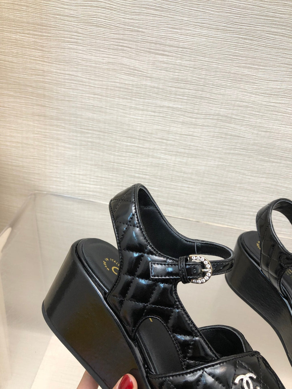 CHANEL WEDGE SANDALS IN BLACK CALFSKIN