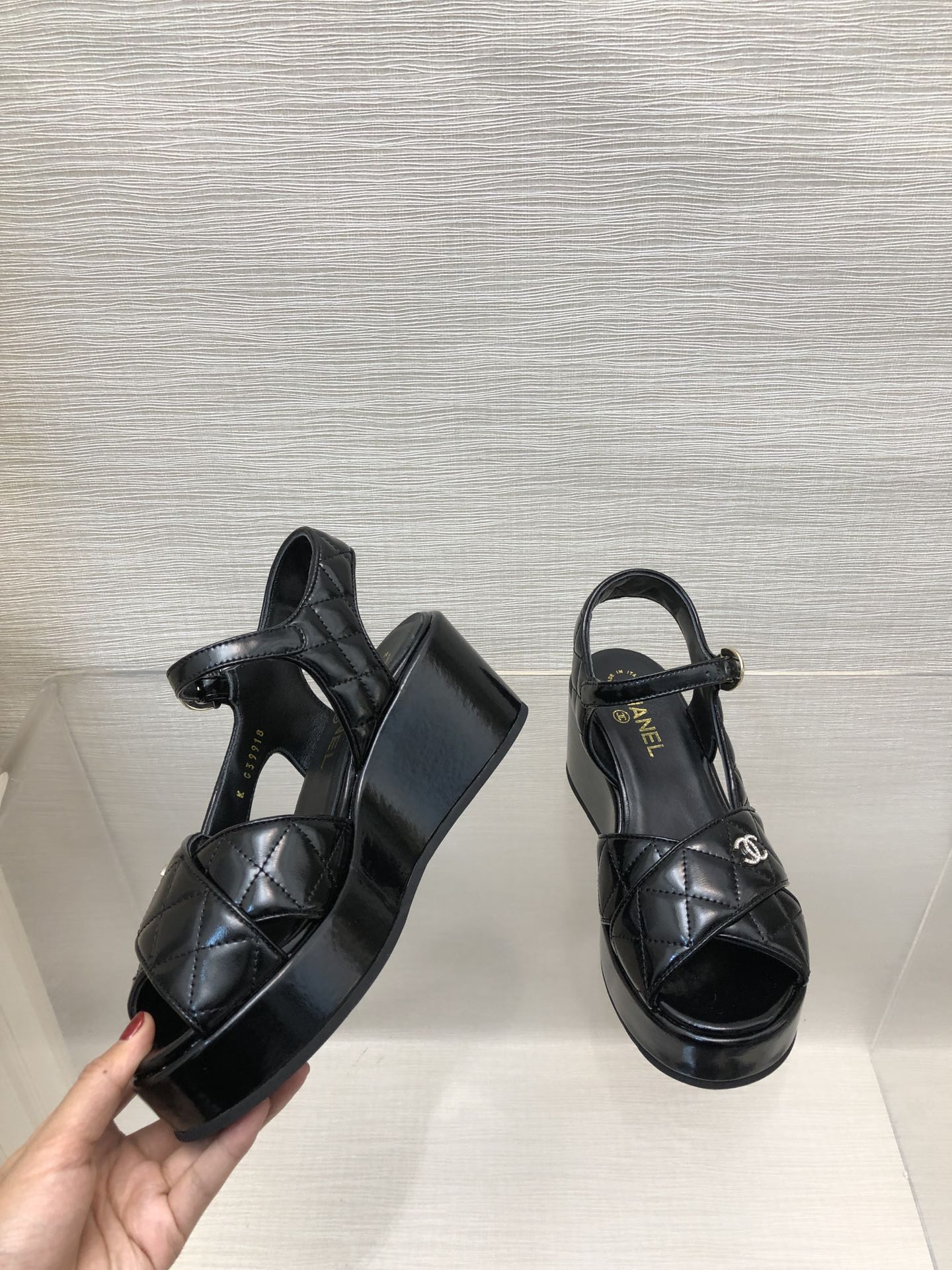CHANEL WEDGE SANDALS IN BLACK CALFSKIN