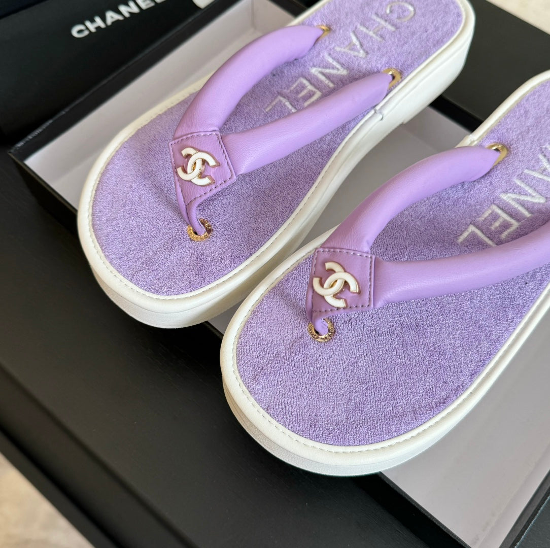 CHANEL Thick-soled Flip-Flops Lambskin Lavender Purple