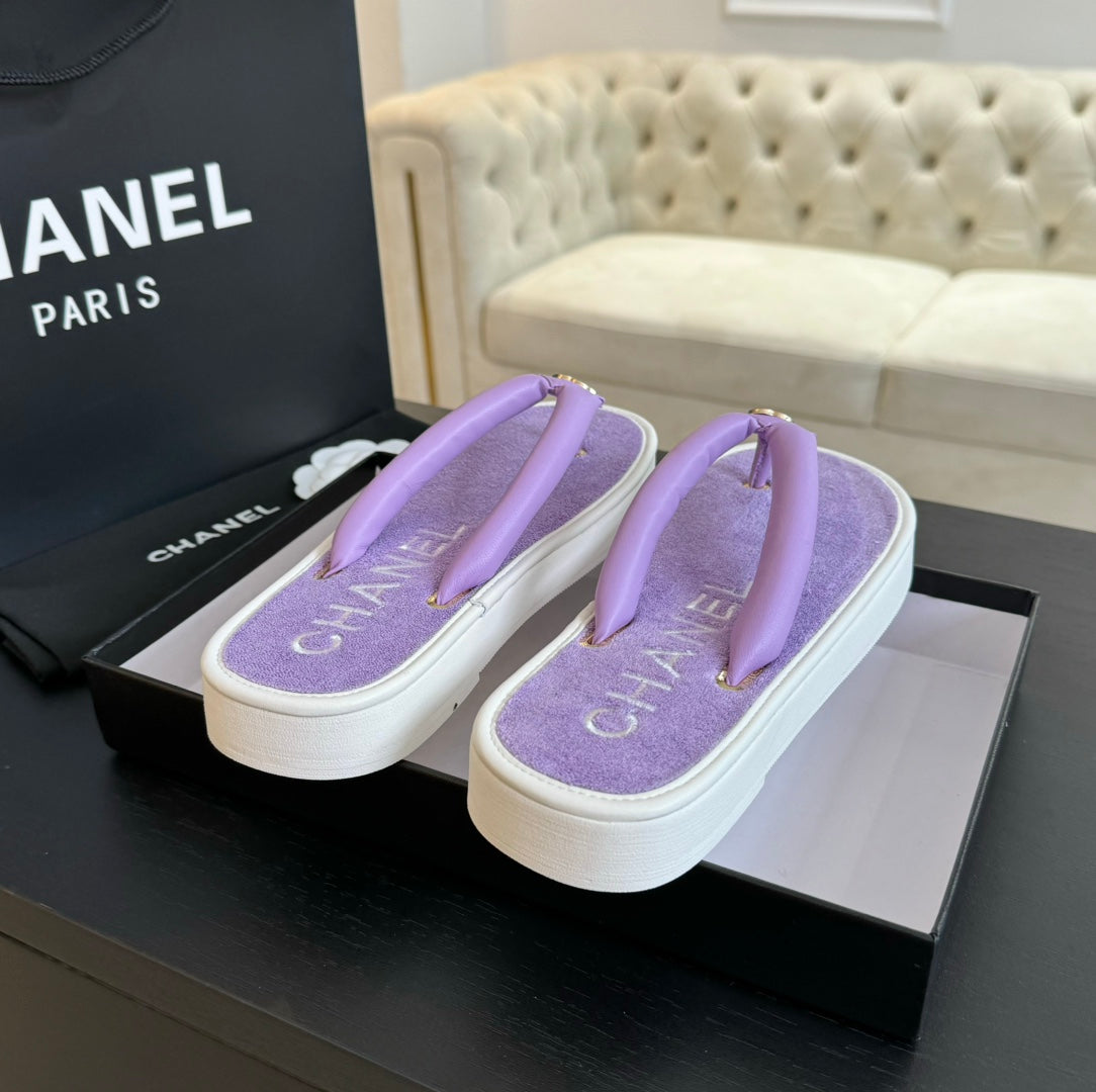 CHANEL Thick-soled Flip-Flops Lambskin Lavender Purple