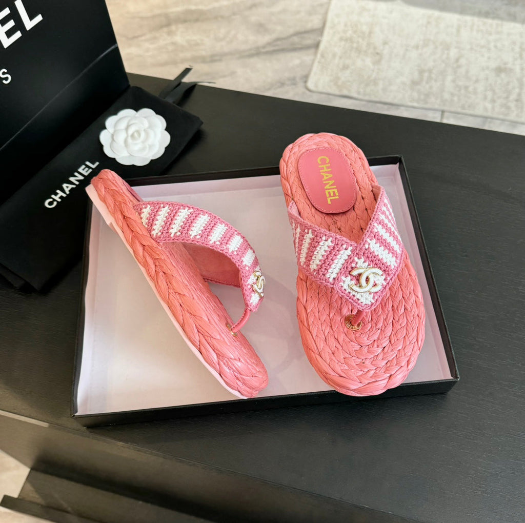 CHANEL Double C Hottest Knit Flip-Flops Light Pink