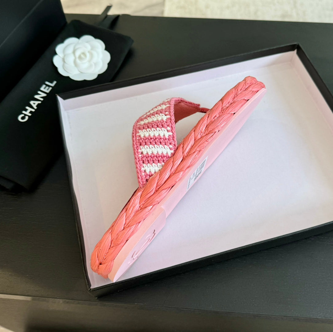 CHANEL Double C Hottest Knit Flip-Flops Light Pink