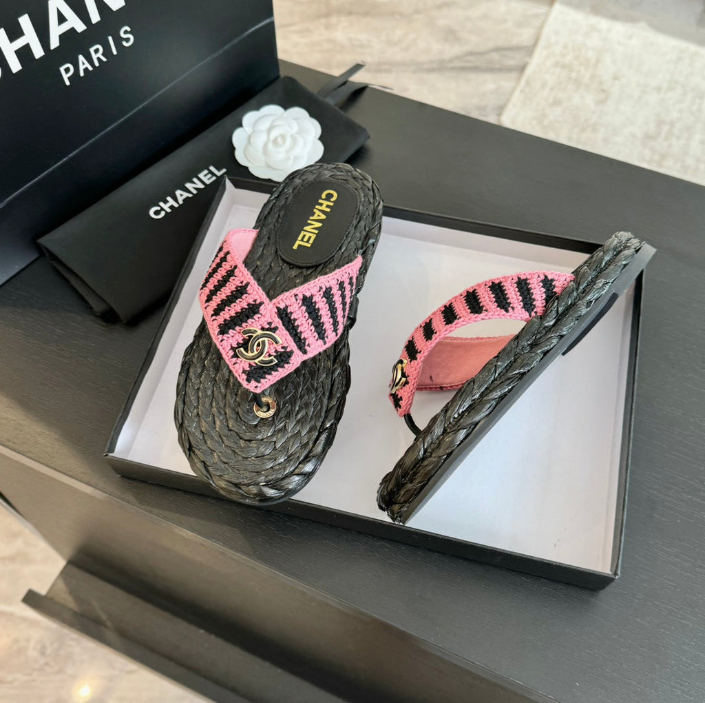 CHANEL Double C Hottest Knit Flip-Flops Black Pink