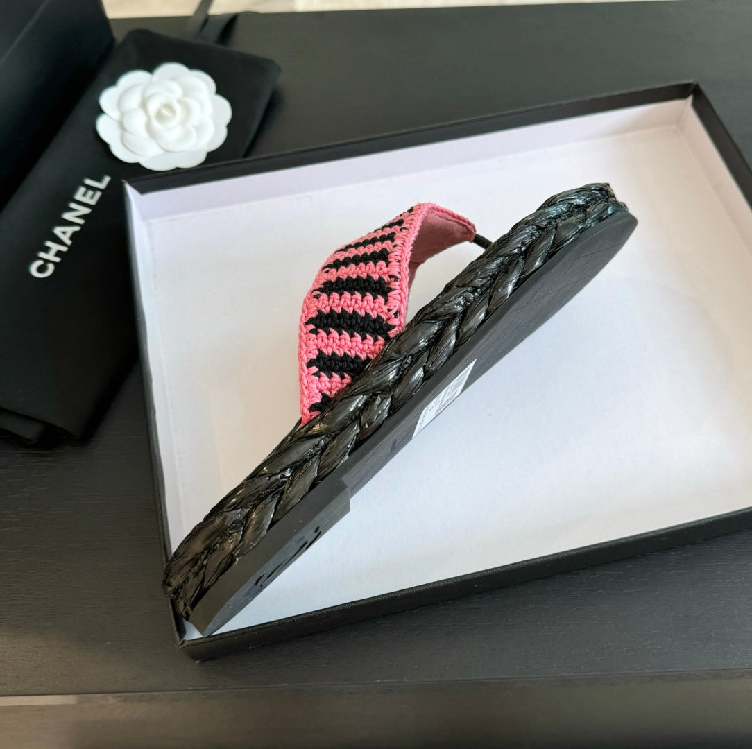 CHANEL Double C Hottest Knit Flip-Flops Black Pink